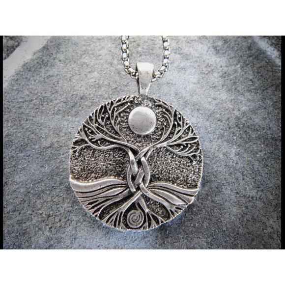 Celtic Tree of Life Pendant Necklace Moon Symbol Spiritual Amulet - Picture 4 of 9